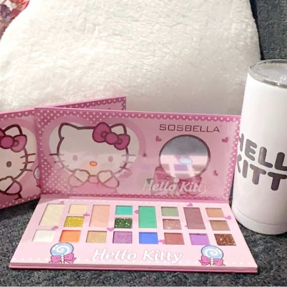 HELLO KITTY COMBO EYESHADOW PALLET AND ALUMINUM TUMBLER - Picture 6 of 8
